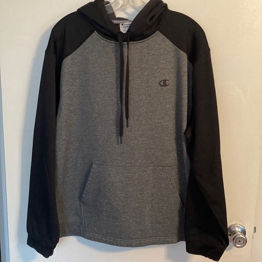 🟪 Champion Men’s DuoFold Grey and Black Hoodie (size XL)